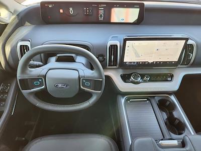 New 2025 Ford Expedition - photo 1