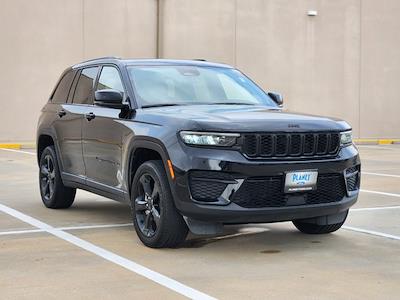 Used 2023 Jeep Grand Cherokee - photo 1