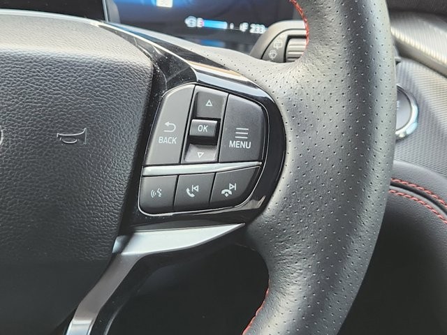 Used 2025 Ford Explorer - photo 30