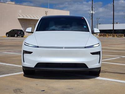Used 2026 Tesla Model Y - photo 1