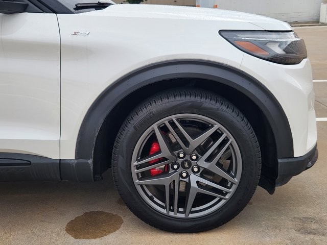 New 2026 Ford Explorer - photo 9