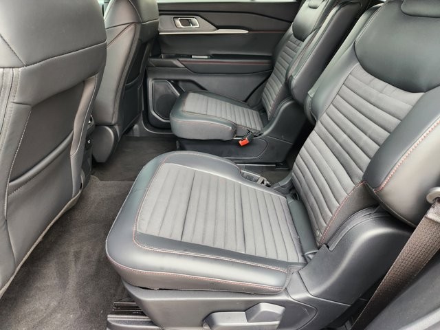 New 2026 Ford Explorer - photo 25