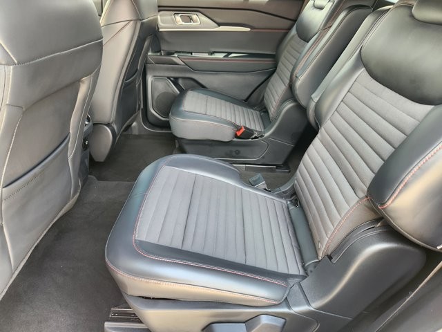 New 2026 Ford Explorer - photo 24
