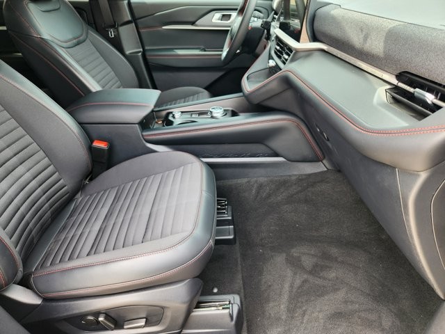 New 2026 Ford Explorer - photo 12