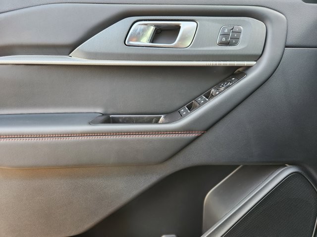 New 2026 Ford Explorer - photo 19
