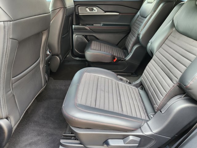 New 2026 Ford Explorer - photo 24
