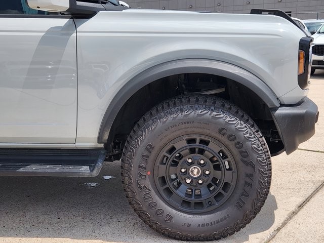 New 2026 Ford Bronco - photo 7