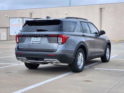 New 2026 Ford Explorer - photo 2
