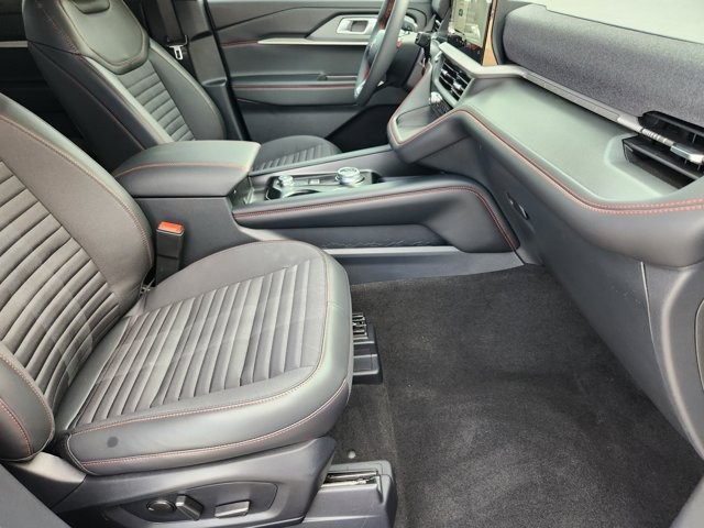 New 2026 Ford Explorer - photo 14