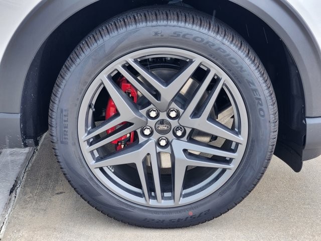 New 2026 Ford Explorer - photo 11