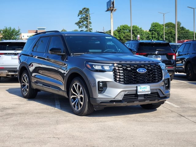 New 2026 Ford Explorer - photo 2