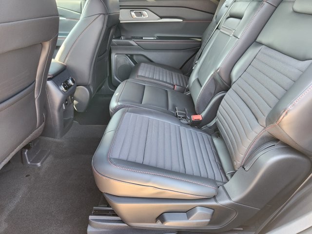 New 2026 Ford Explorer - photo 24