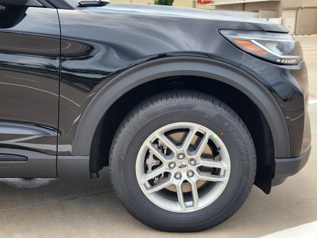New 2026 Ford Explorer - photo 6