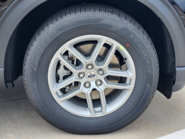 New 2026 Ford Explorer - photo 8