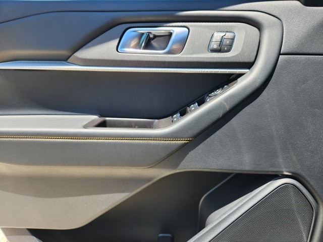 New 2026 Ford Explorer - photo 18