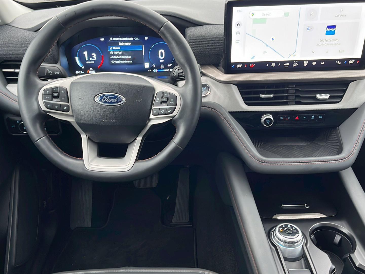 Used 2025 Ford Explorer - photo 15