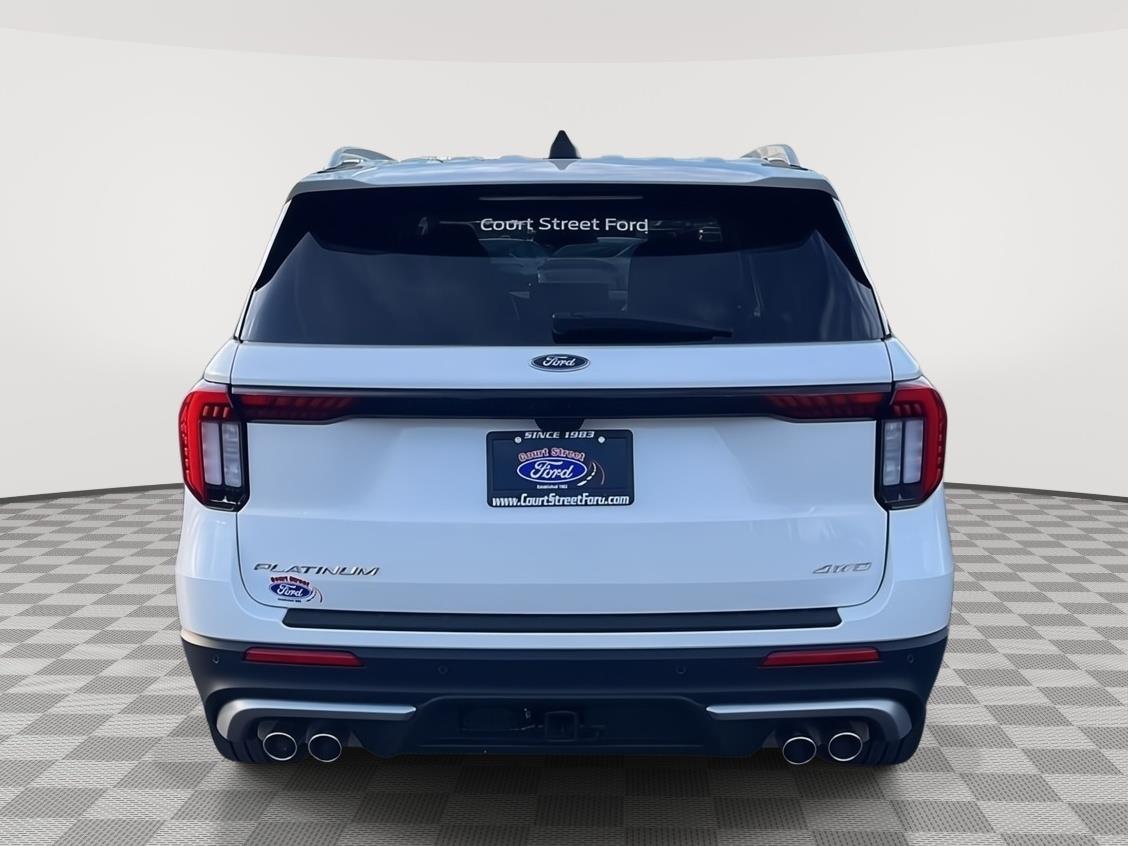 Used 2025 Ford Explorer - photo 9