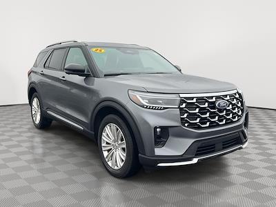 Used 2025 Ford Explorer - photo 1