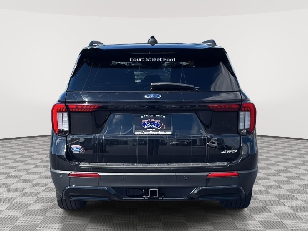 Used 2025 Ford Explorer - photo 7