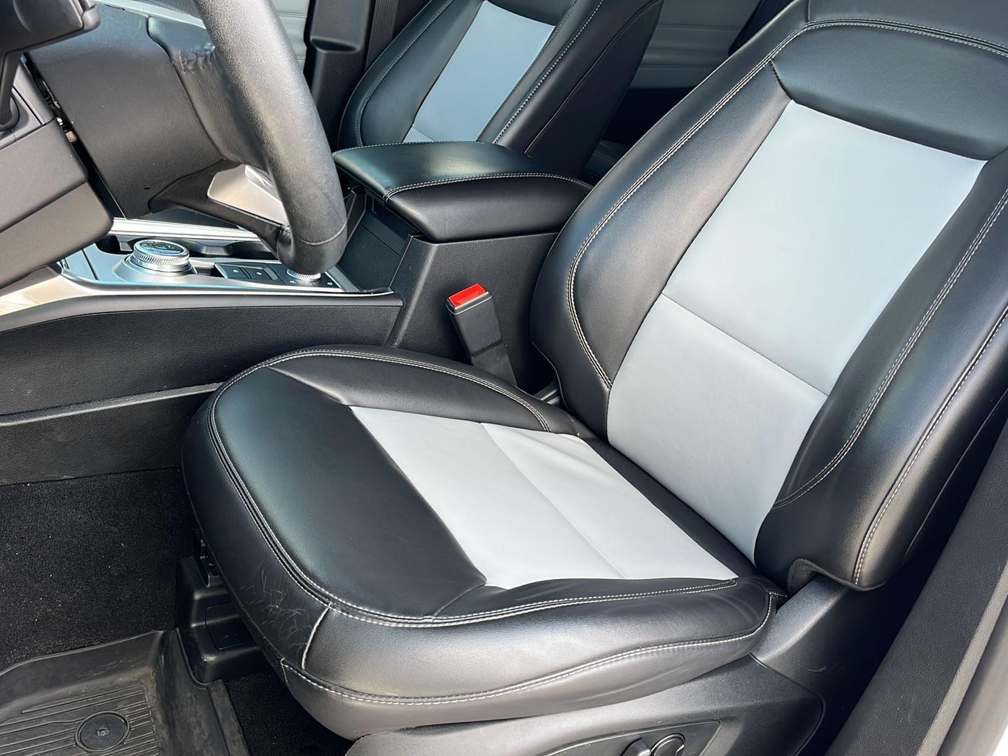 Used 2023 Ford Explorer - photo 14
