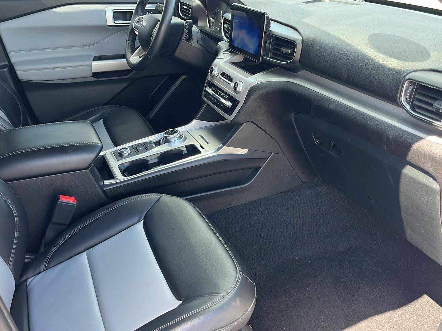 Used 2023 Ford Explorer - photo 15
