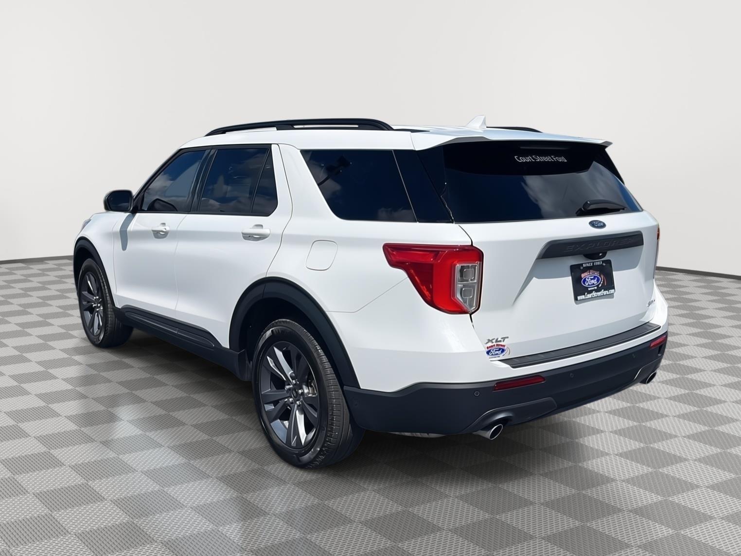 Used 2023 Ford Explorer - photo 8