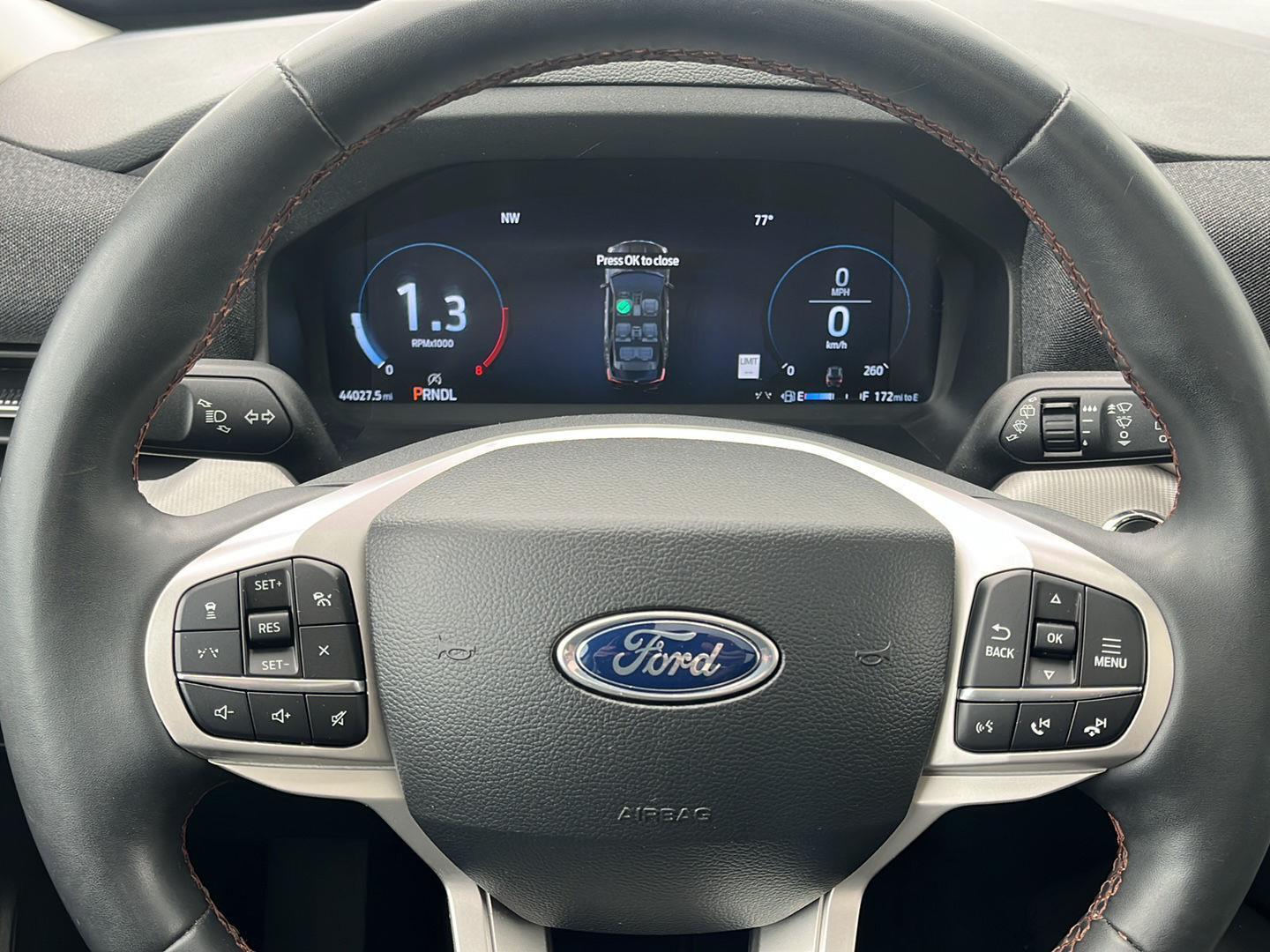 Used 2025 Ford Explorer - photo 24