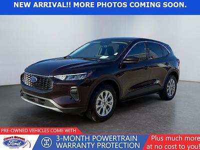 Used 2023 Ford Escape - photo 1