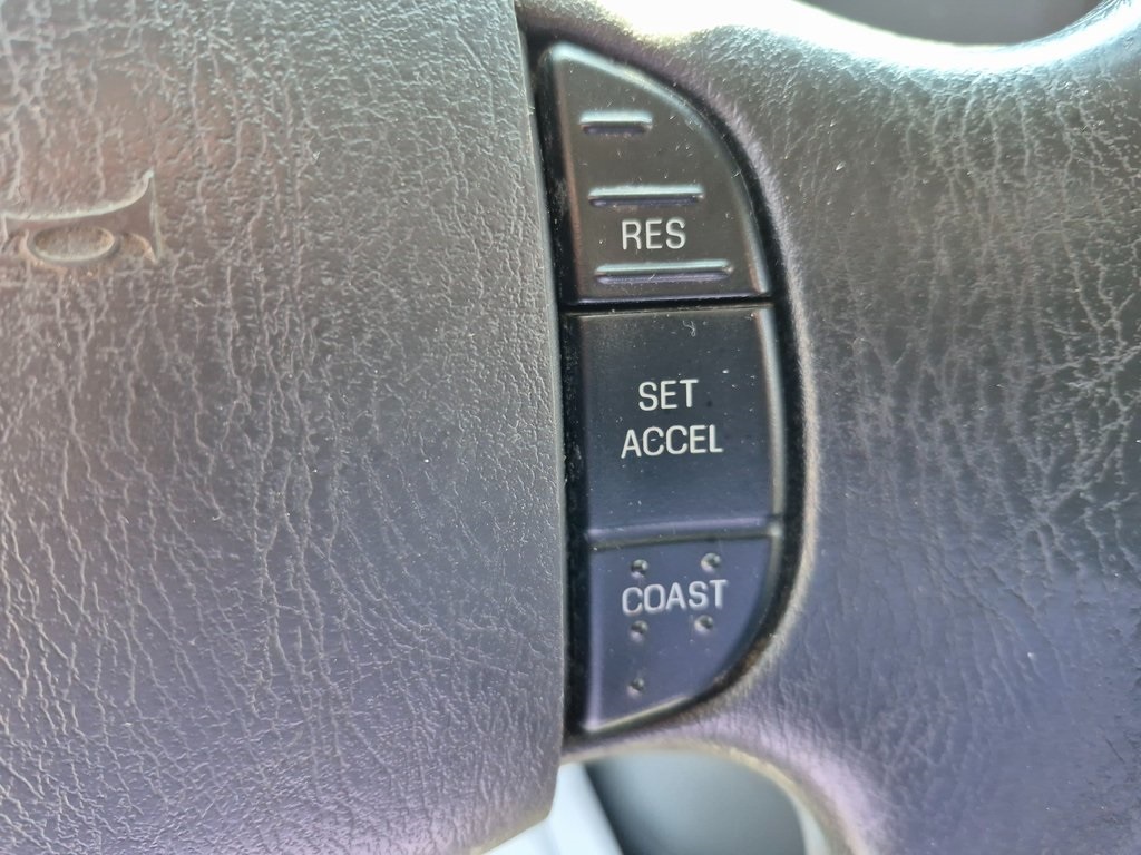 Used 2014 Ford E-350 - photo 21