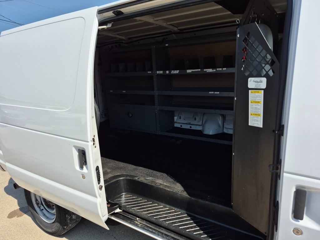 Used 2014 Ford E-350 - photo 9
