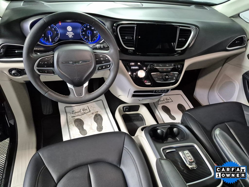Used 2024 Chrysler Pacifica - photo 11