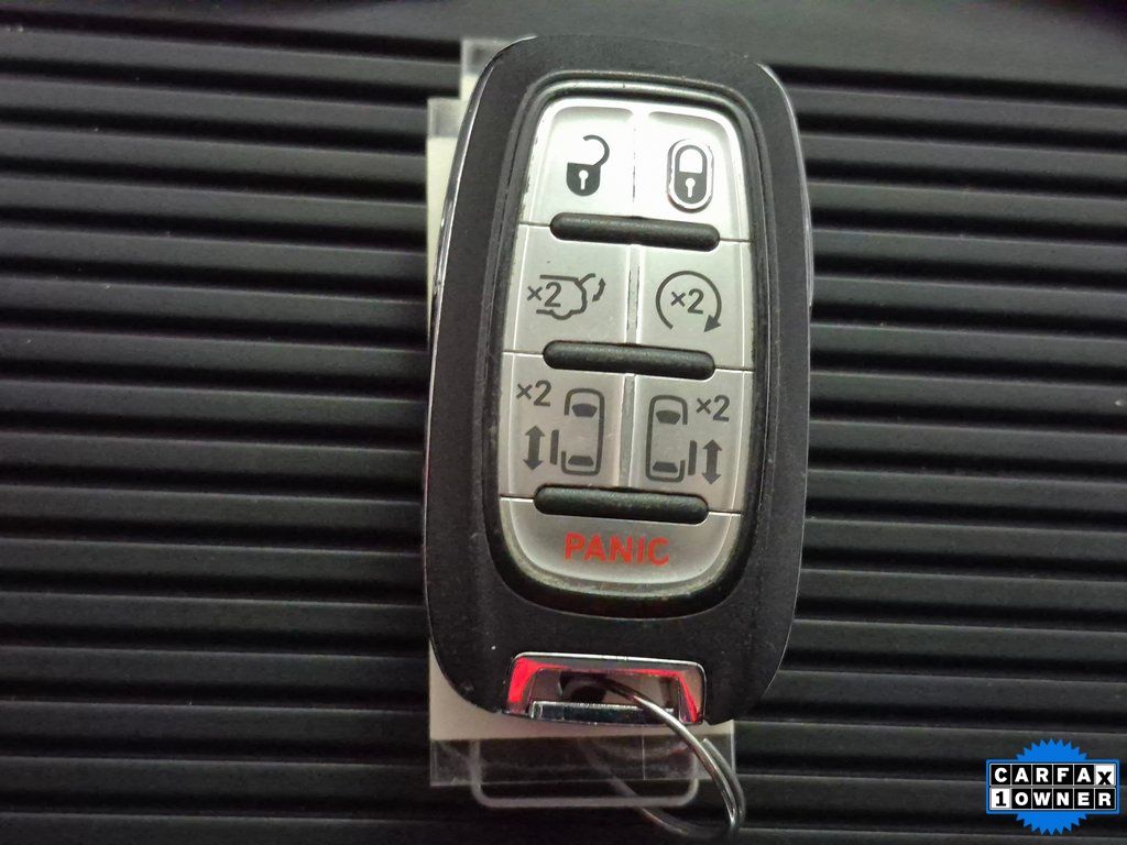 Used 2024 Chrysler Pacifica - photo 27