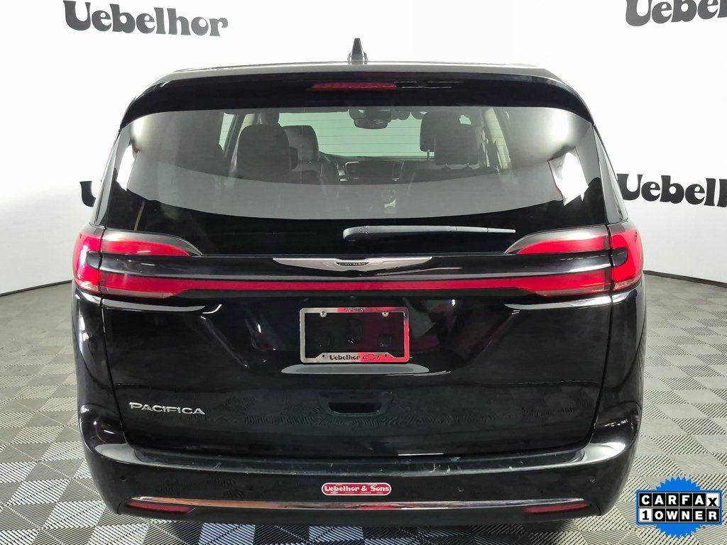 Used 2024 Chrysler Pacifica - photo 5