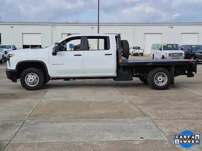 Used 2022 Chevrolet Silverado 3500 Crew Cab Flatbed Truck for sale #722714 - photo 2