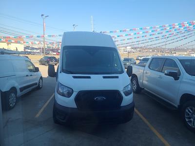 Used 2023 Ford Transit 250 - photo 1