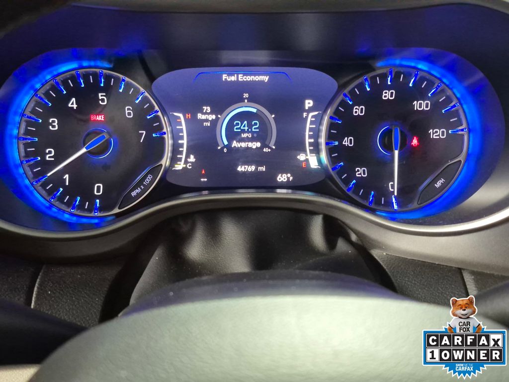 Used 2024 Chrysler Pacifica - photo 14