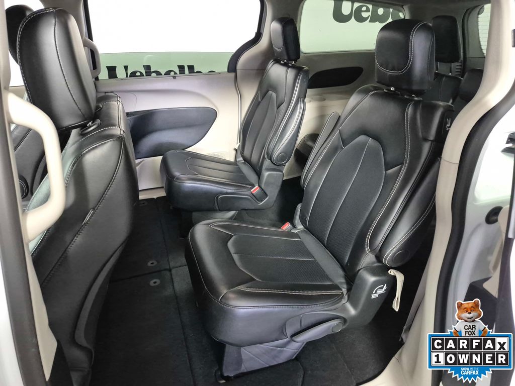 Used 2024 Chrysler Pacifica - photo 23