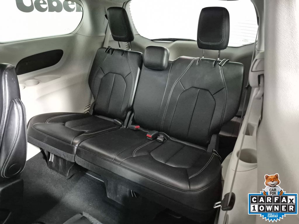 Used 2024 Chrysler Pacifica - photo 25