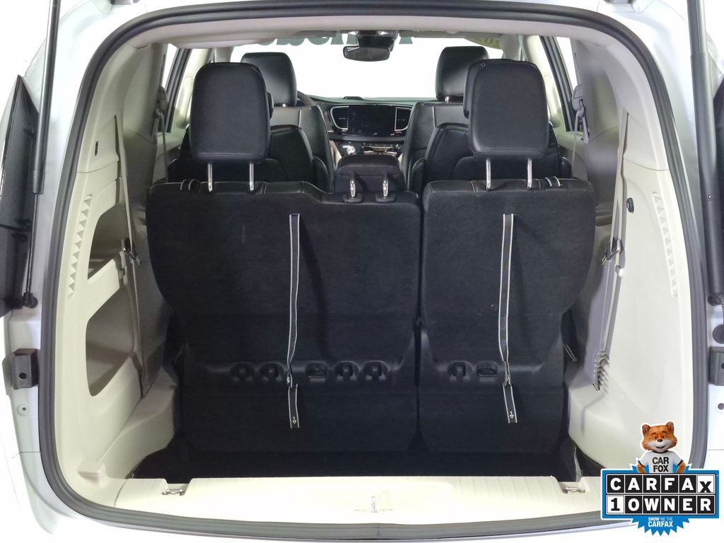 Used 2024 Chrysler Pacifica - photo 26