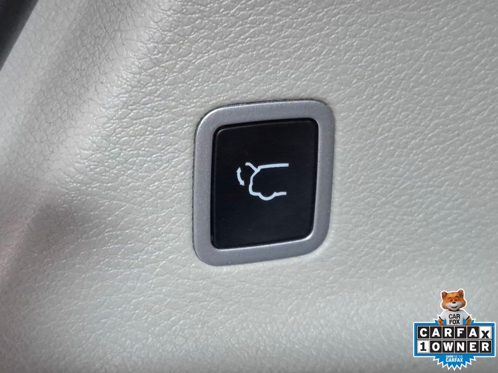 Used 2024 Chrysler Pacifica - photo 27