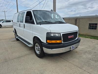 Used 2024 GMC Savana 2500 - photo 1
