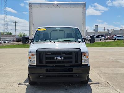 Used 2024 Ford E-350 - photo 2