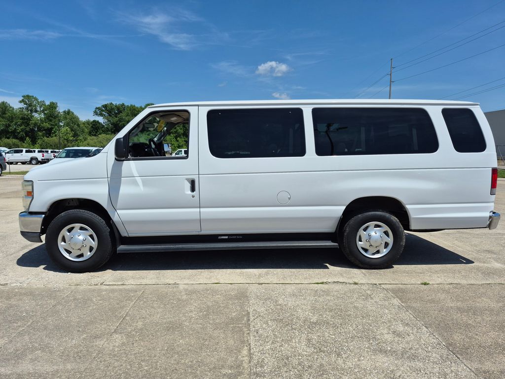 Used 2011 Ford E-350 XLT Passenger Van - photo 3