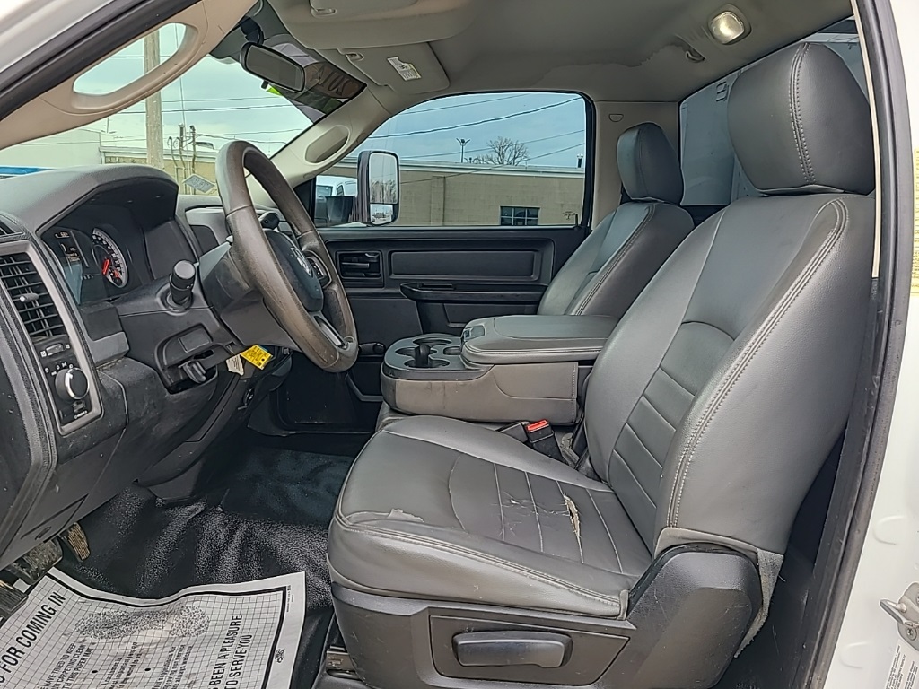 Used 2014 Ram 3500 - photo 17