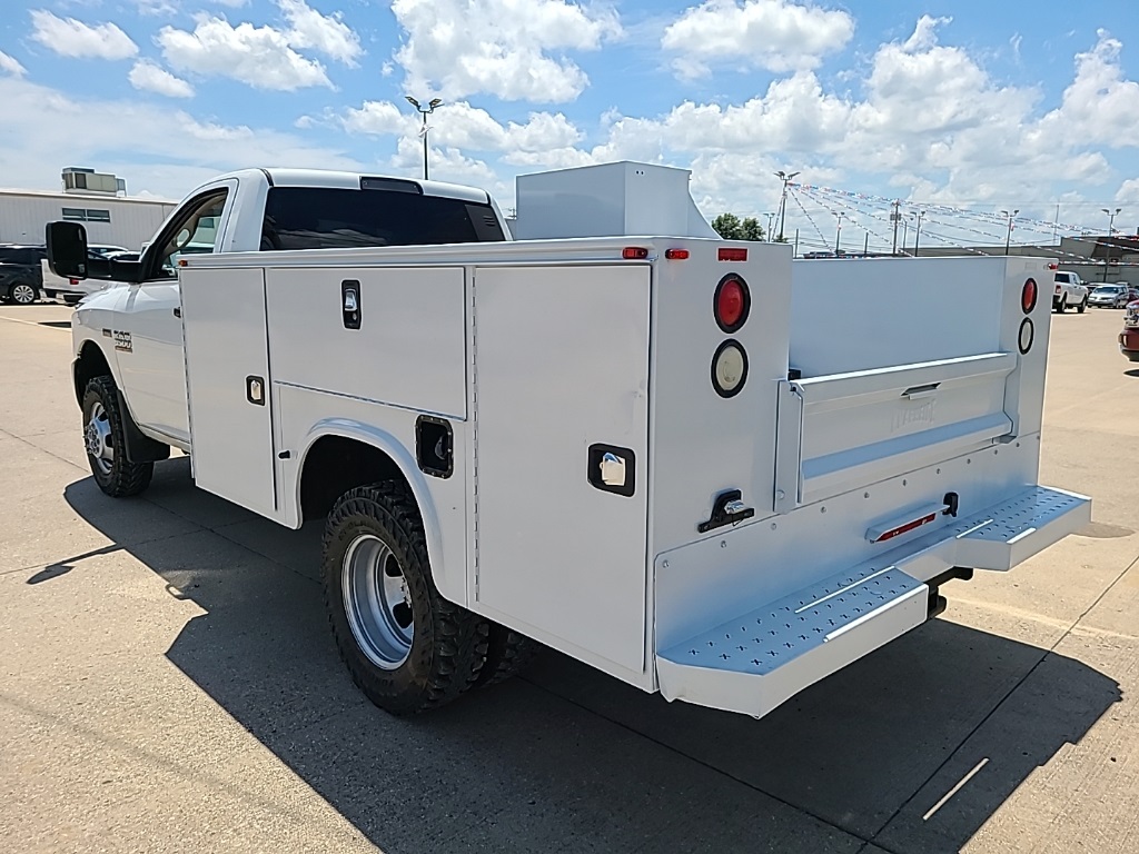 Used 2014 Ram 3500 - photo 2