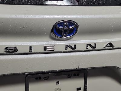 2021 Toyota Sienna AWD Minivan for sale #F24202A - photo 2