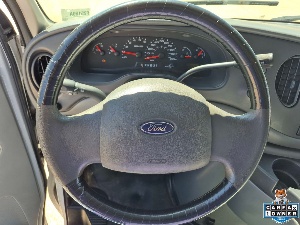 Used 2006 Ford E-150 - photo 10
