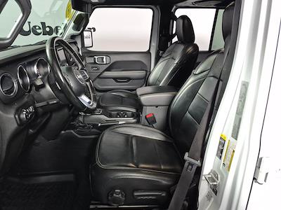 Used 2021 Jeep Gladiator - photo 1