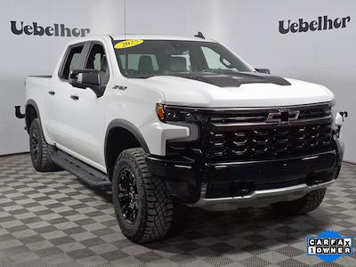 Used 2025 Chevrolet Silverado 1500 - photo 1