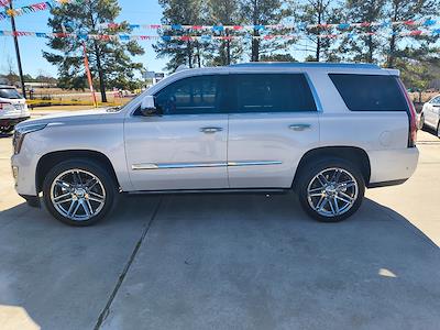 Used 2018 Cadillac Escalade - photo 1